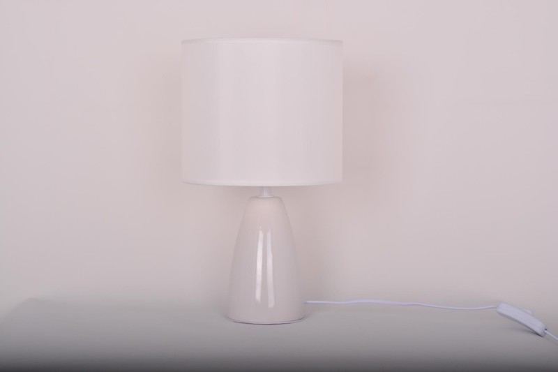 MT-600W biała lampka stołowa ceramika abażur z tkaniny 1xE14 max 40W hurt