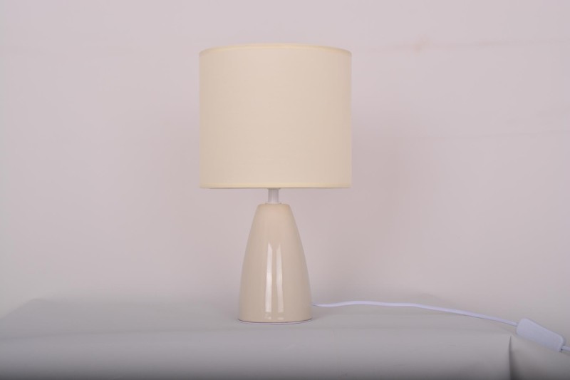 MT-600E ecru  lampka stołowa ceramika abażur z tkaniny 1xE14 max 40W hurt