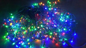GLFK03-1 XL 300 LED  14 metrów multikolor girlanda zewnętrzna IP44  dioda LED a'la kryształek efekt FLASH gniazdo łączeniowe 